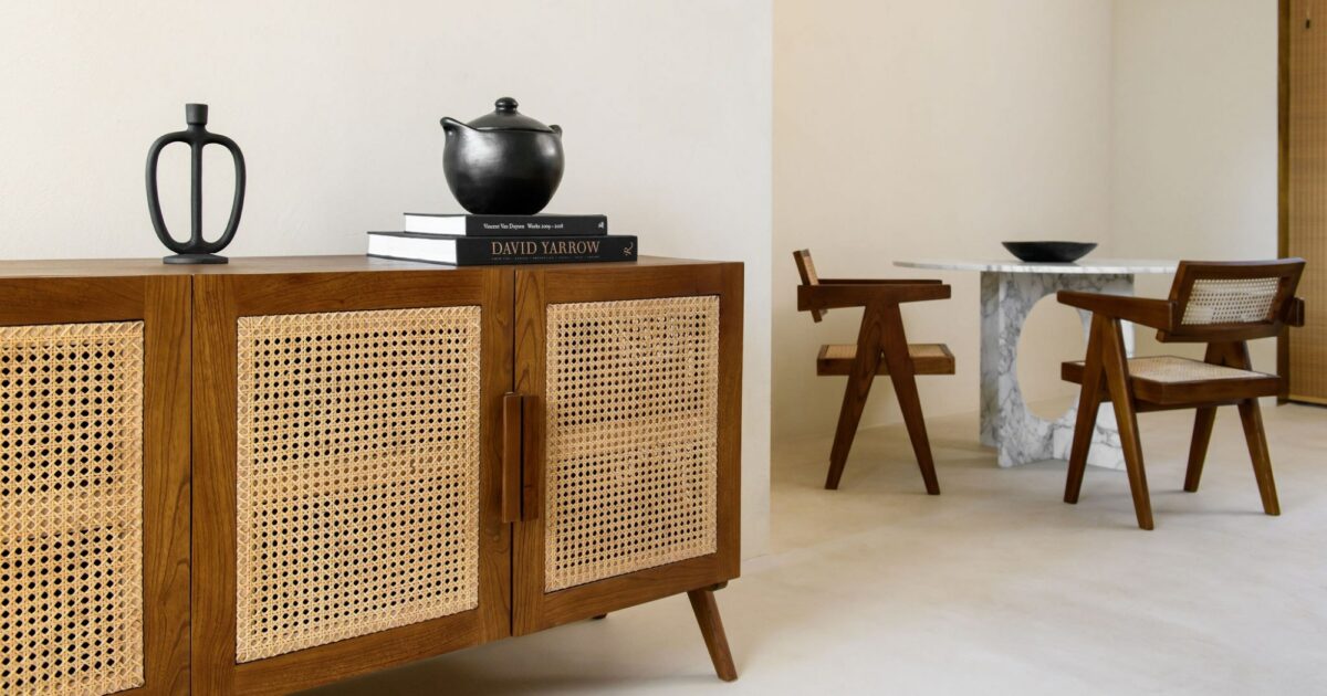 dressoir modern design Elegant Dressoir ONLY 250$ Turn any corner of your home into a modern luxury space Minimal & elegant design Large storage space Perfect for
